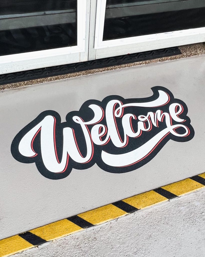 484189589 1259044559392167 1833914574964272320 N