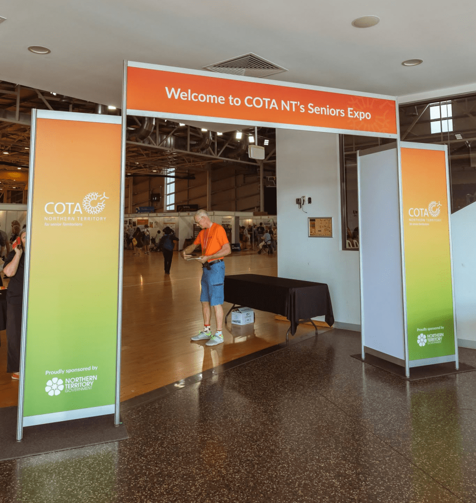 Arch Octanorm The Exhibitionist