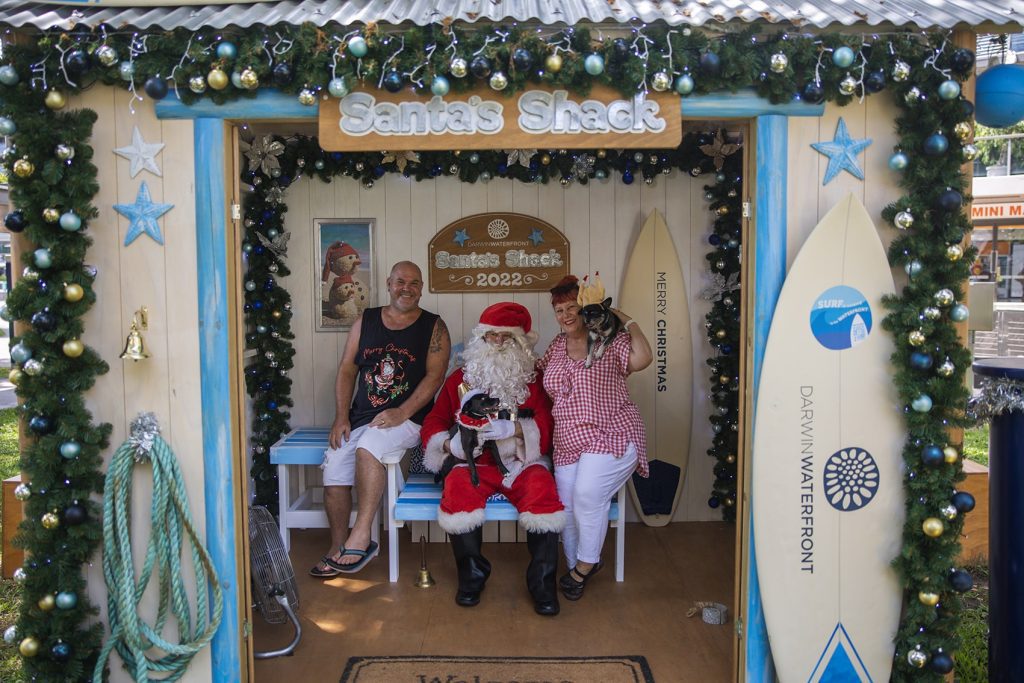 Santa Shack Waterfront Christmas The Exhibitionist 4